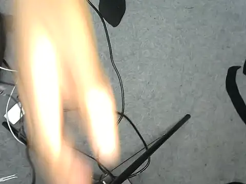 Snapshot of Bella_cute01 chatting on October 31, 10:55 pm Bella cute01 online show from October 31, 10:55 pm