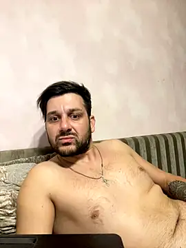 Snapshot of MaeltraJoy chatting on October 7, 1:47 am MaeltraJoy online show from October 7, 1:47 am