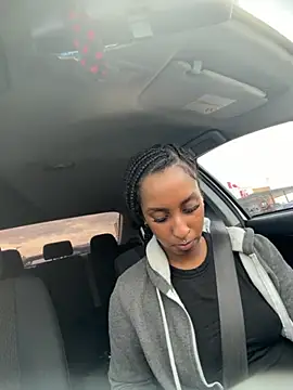 Your Paris online show from November 18, 6:34 pm