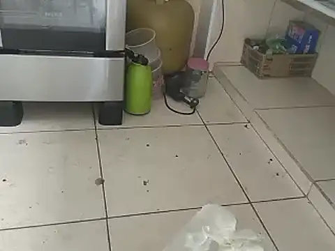 pikalindaxx online show from January 15, 4:11 pm