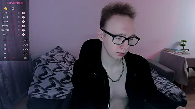 Alex silents online show from February 3, 11:09 am