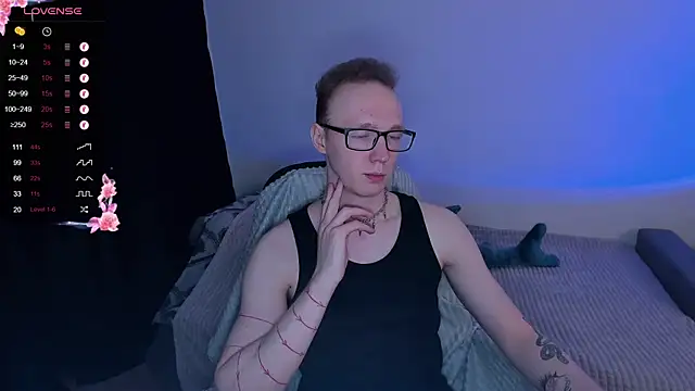 Alex silents online show from October 8, 1:09 pm