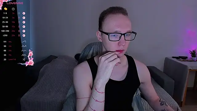 Alex silents online show from November 7, 11:10 am