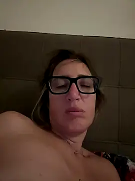 Snapshot of casalinga88 chatting on October 22, 5:30 am casalinga88 online show from October 22, 5:30 am