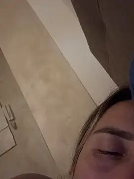 Snapshot of casalinga88 chatting on November 9, 3:38 am casalinga88 online show from November 9, 3:38 am