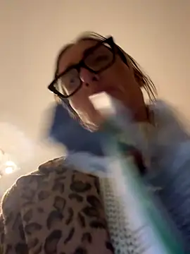 Snapshot of casalinga88 chatting on November 11, 7:25 pm casalinga88 online show from November 11, 7:25 pm