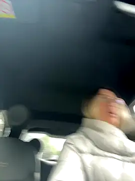 Snapshot of casalinga88 chatting on November 24, 12:05 pm casalinga88 online show from November 24, 12:05 pm