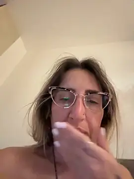 Snapshot of casalinga88 chatting on November 28, 6:38 am casalinga88 online show from November 28, 6:38 am