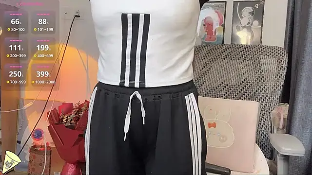 Snapshot of Berrysweet_68 chatting on February 28, 1:37 am Berrysweet 68 online show from February 28, 1:37 am