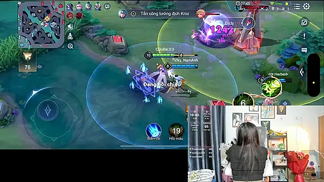 Snapshot of Berrysweet_68 chatting on February 28, 8:07 pm Berrysweet 68 online show from February 28, 8:07 pm