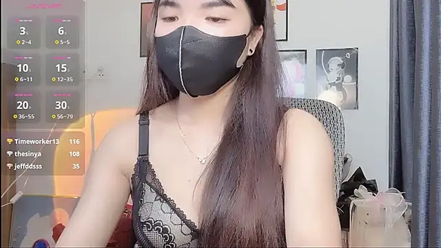 Snapshot of Berrysweet_68 chatting on March 3, 1:42 pm Berrysweet 68 online show from March 3, 1:42 pm