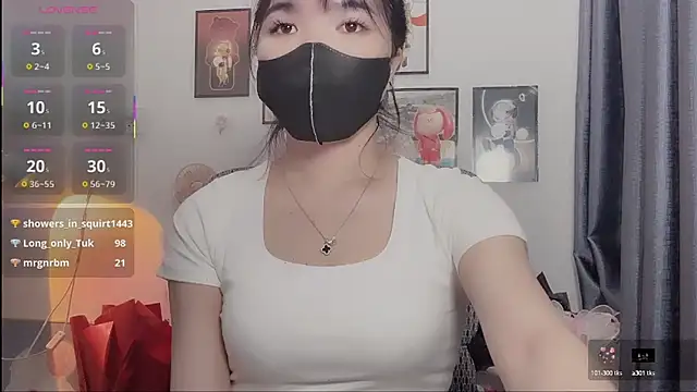 Snapshot of Berrysweet_68 chatting on March 8, 2:19 pm Berrysweet 68 online show from March 8, 2:19 pm