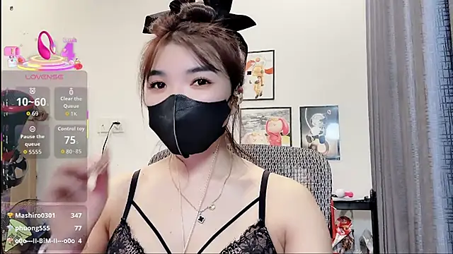 Snapshot of Berrysweet_68 chatting on September 22, 6:32 pm Berrysweet 68 online show from September 22, 6:32 pm