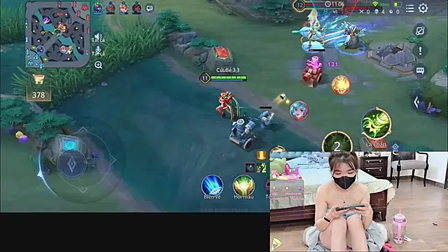 Snapshot of Berrysweet_68 chatting on November 2, 3:20 am Berrysweet 68 online show from November 2, 3:20 am