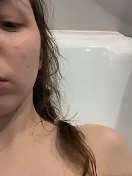 Snapshot of Adela_Vetta chatting on February 3, 8:46 pm Adela Vetta online show from February 3, 8:46 pm