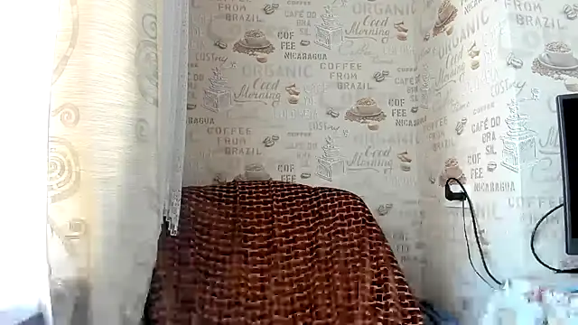 Snapshot of Adela_Vetta chatting on March 16, 1:27 pm Adela Vetta online show from March 16, 1:27 pm