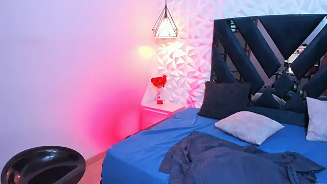 Snapshot of Sheryl_Hamilton chatting on January 31, 4:06 pm Sheryl Hamilton online show from January 31, 4:06 pm