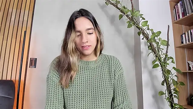 honeyhot69   online show from December 26, 11:32 am