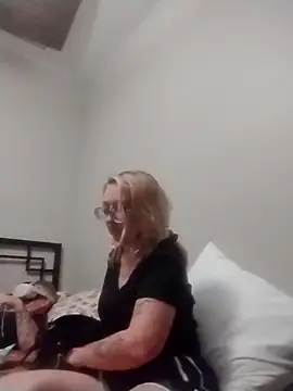 Snapshot of xWhoreAbleX_Pika chatting on October 21, 8:04 am xWhoreAbleX Pika online show from October 21, 8:04 am