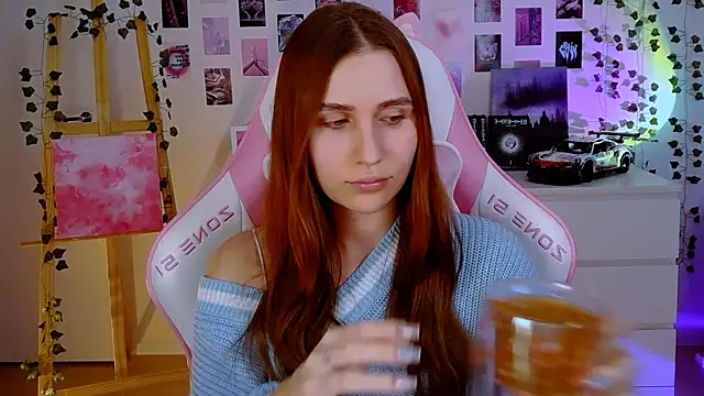 AliceCharmy online show from January 26, 2:08 pm