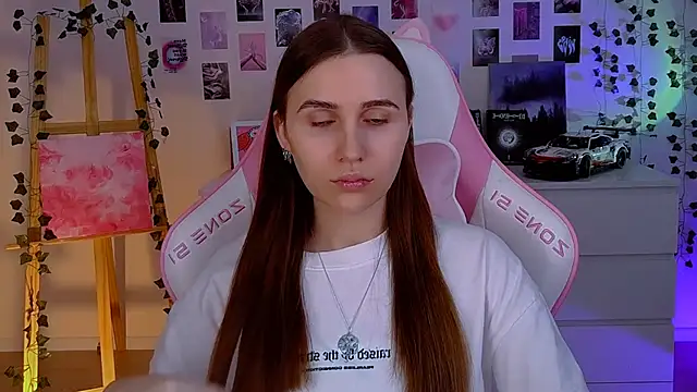 AliceCharmy online show from February 3, 10:25 am