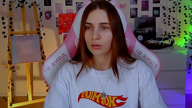 AliceCharmy online show from February 19, 4:44 pm