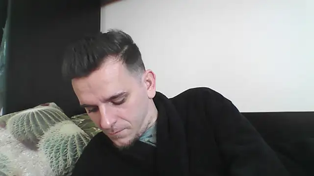 Huge cock22cm online show from January 28, 8:47 am