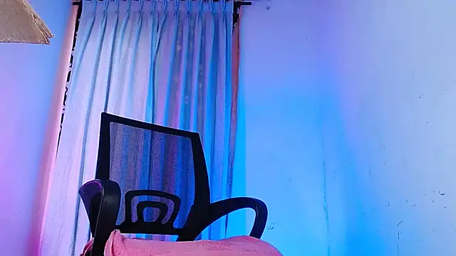 DanteSantoro online show from February 21, 1:01 pm