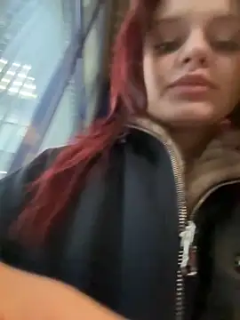 Snapshot of littlebitchess chatting on December 1, 7:08 pm littlebitchess online show from December 1, 7:08 pm