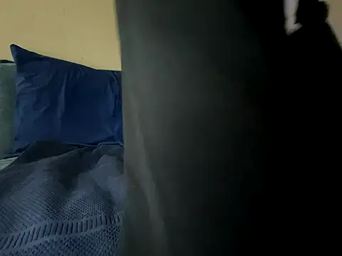 Snapshot of mouser21212 chatting on November 30, 12:31 pm mouser21212 online show from November 30, 12:31 pm