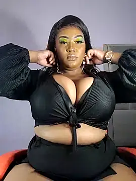 Snapshot of SexyRider8 chatting on February 23, 4:35 pm SexyRider8 online show from February 23, 4:35 pm