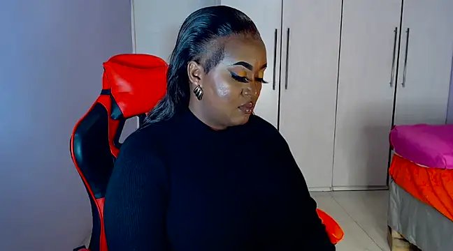 Snapshot of SexyRider8 chatting on March 15, 4:24 am SexyRider8 online show from March 15, 4:24 am