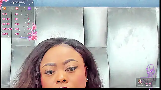 Snapshot of CamilaBenitez chatting on October 30, 4:30 pm CamilaBenitez online show from October 30, 4:30 pm