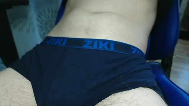 Snapshot of Jonnyyy18teen chatting on March 15, 2:12 pm Jonnyyy18teen online show from March 15, 2:12 pm