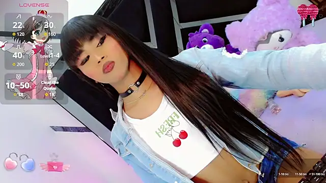 Snapshot of AlahiaDabion chatting on October 21, 4:46 am AlahiaDabion online show from October 21, 4:46 am