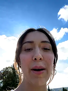 Snapshot of emiliasommer chatting on October 7, 1:30 pm emiliasommer online show from October 7, 1:30 pm