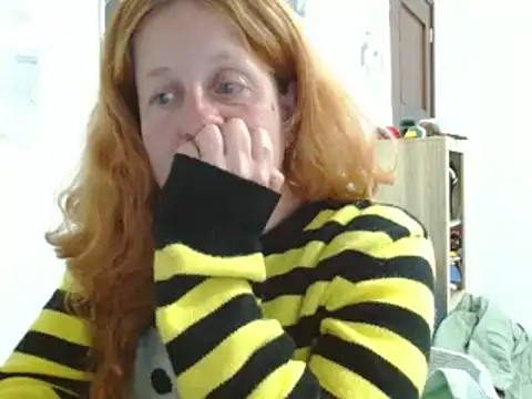 ViioletaMora online show from April 2, 7:06 am