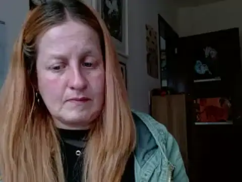 ViioletaMora online show from April 13, 9:42 pm