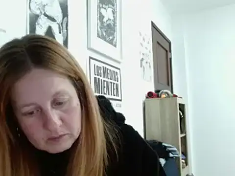 ViioletaMora online show from April 15, 7:15 am