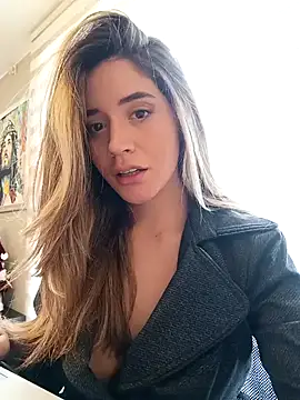 Snapshot of maliciaworld chatting on December 11, 5:59 pm maliciaworld online show from December 11, 5:59 pm