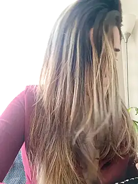 Snapshot of maliciaworld chatting on February 4, 8:06 pm maliciaworld online show from February 4, 8:06 pm