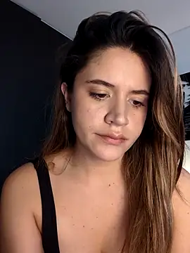 Snapshot of maliciaworld chatting on October 3, 8:39 pm maliciaworld online show from October 3, 8:39 pm