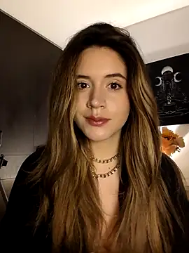 Snapshot of maliciaworld chatting on October 9, 10:41 pm maliciaworld online show from October 9, 10:41 pm