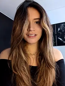 Snapshot of maliciaworld chatting on October 16, 6:42 pm maliciaworld online show from October 16, 6:42 pm