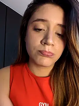 Snapshot of maliciaworld chatting on December 14, 7:51 pm maliciaworld online show from December 14, 7:51 pm