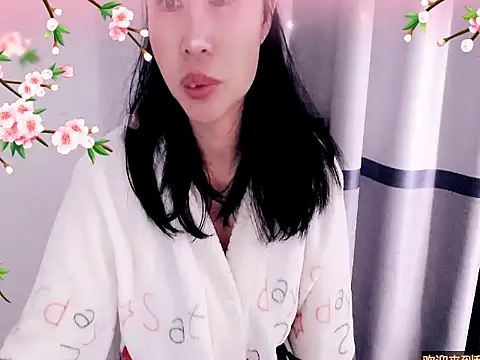 Snapshot of xiaoxuer chatting on December 19, 6:34 am xiaoxuer online show from December 19, 6:34 am