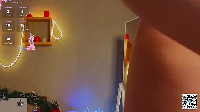 Snapshot of oliviabr0wn0 chatting on December 26, 5:04 am oliviabr0wn0 online show from December 26, 5:04 am