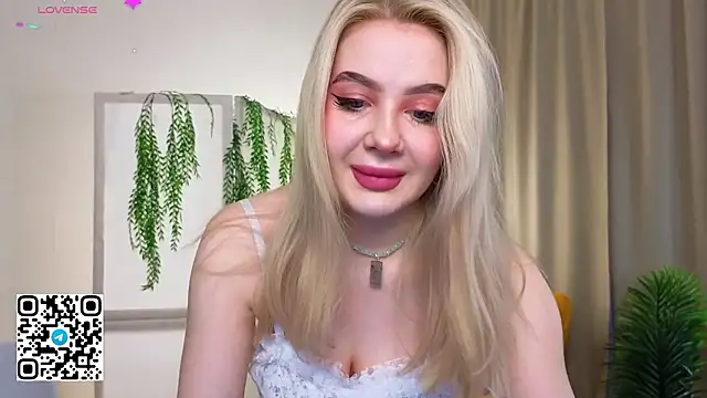 oliviabr0wn0 online show from February 16, 2:18 am