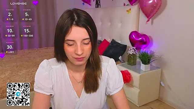Snapshot of melissaf0rst chatting on March 3, 2:04 am melissaf0rst online show from March 3, 2:04 am