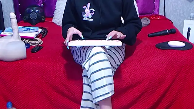 AyshaScott online show from September 20, 1:23 pm